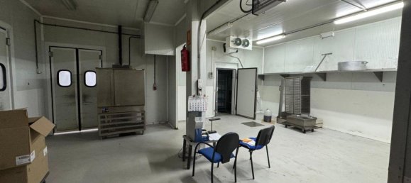 Склад 325м² в Андалусия, Испания № 152143 16