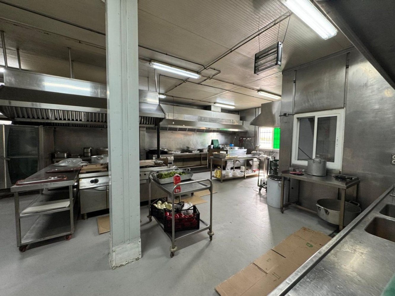 Склад 325м² в Андалусия, Испания № 152143