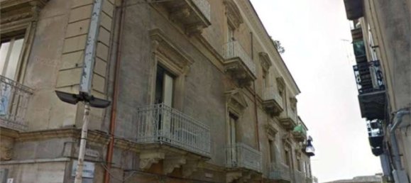 2 bedrooms Apartment in Caltanissetta, Italy No. 229813 2
