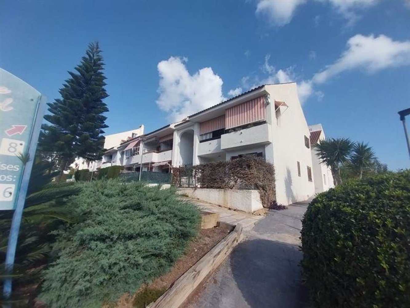 3 bedrooms House in Alicante, Spain No. 244970