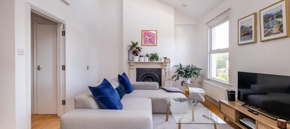 2 bedrooms Apartment in London, United Kingdom No. 14066 13