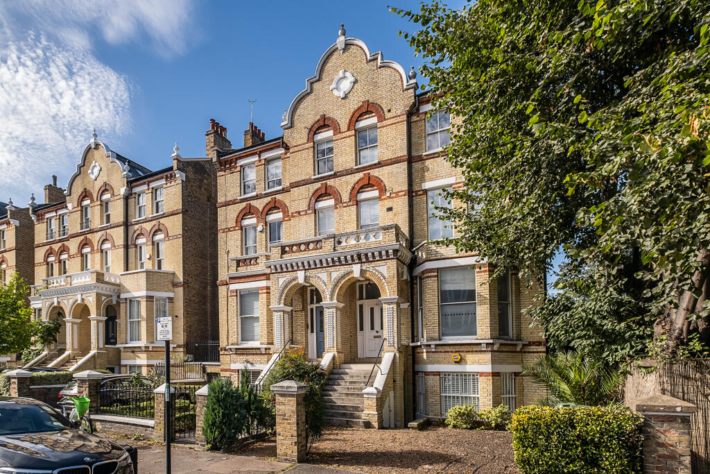 2 bedrooms Apartment in London, United Kingdom No. 14066