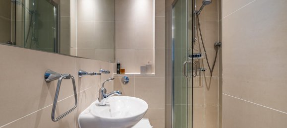 2 bedrooms Apartment in London, United Kingdom No. 14066 6