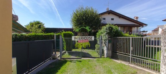 7 غرف نوم منزل في Pordenone, Italy رقم 381708 41