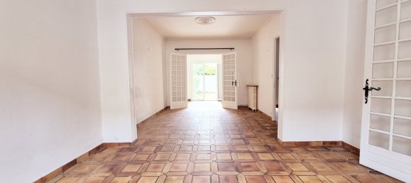 2 bedrooms House in Talence, France No. 303633 3