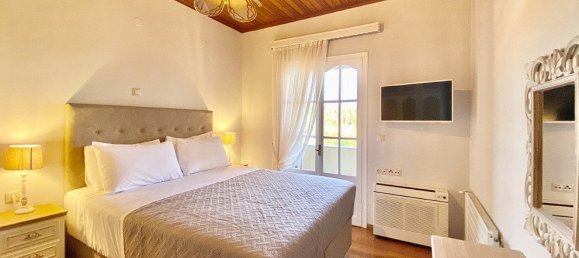 7 bedrooms Villa in Corfu, Greece No. 9021 13