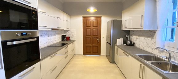 7 bedrooms Villa in Corfu, Greece No. 9021 12