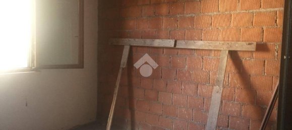 3 bedrooms House in Pegognaga, Italy No. 360408 6