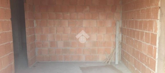 3 bedrooms House in Pegognaga, Italy No. 360408 5