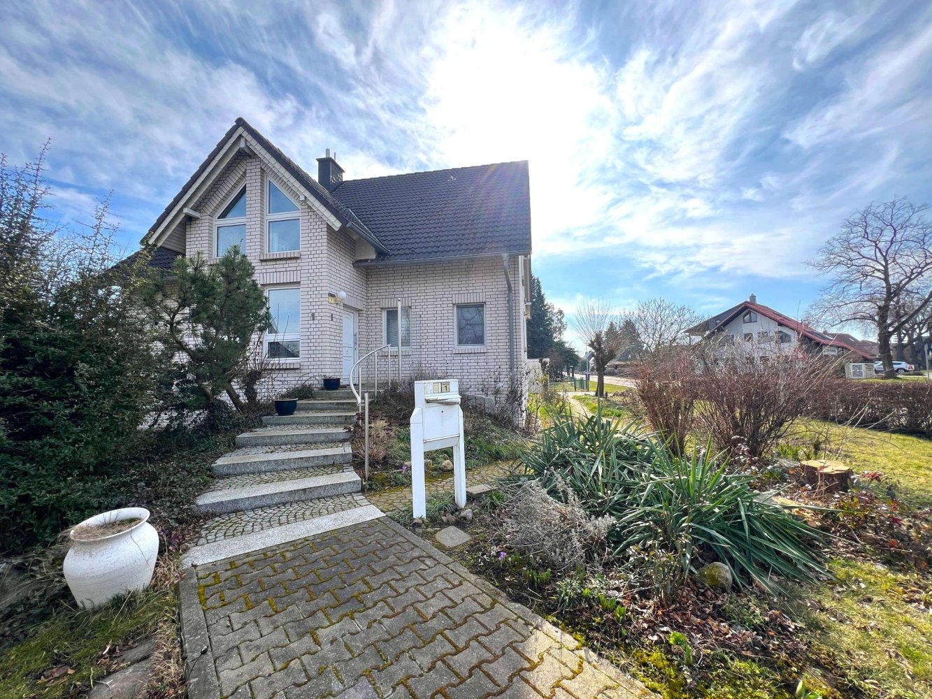  Castillos de 3 dormitorios en Borde, Germany No. 189714