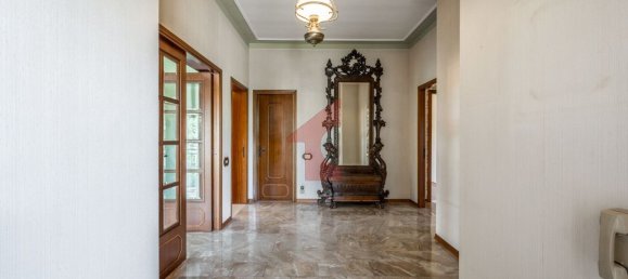 5 rooms Villa in Soragna, Italy No. 131839 2