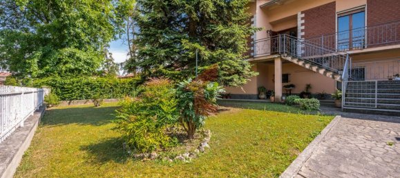 5 rooms Villa in Soragna, Italy No. 131839 25