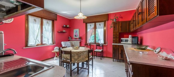 5 rooms Villa in Soragna, Italy No. 131839 32