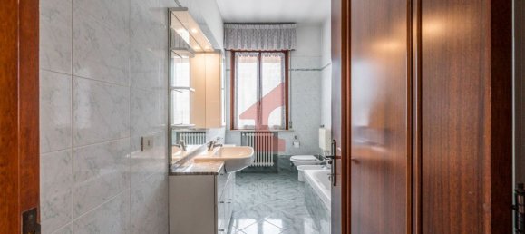 5 rooms Villa in Soragna, Italy No. 131839 14