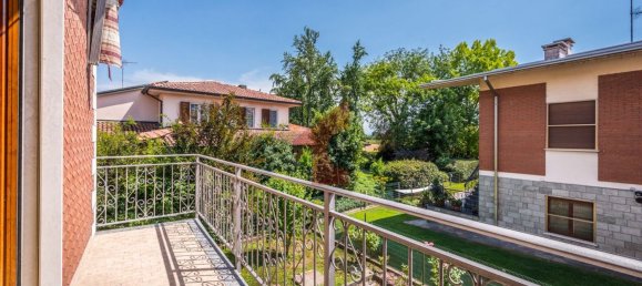 5 rooms Villa in Soragna, Italy No. 131839 10