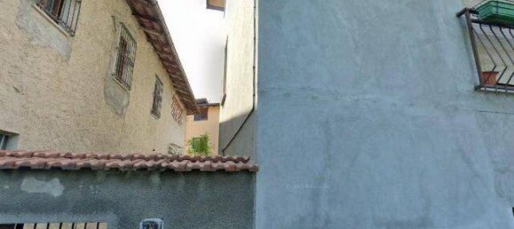 5 غرف نوم شقة في Leggiuno, Italy رقم 283550 3