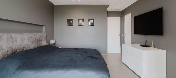 9 rooms Villa in Erba, Italy No. 123317 16