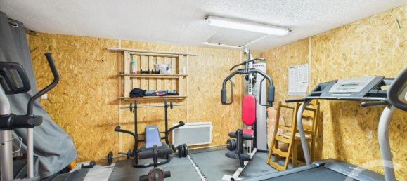 5 bedrooms House in Chartres, France No. 293098 17