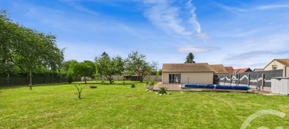 5 bedrooms House in Chartres, France No. 293098 18