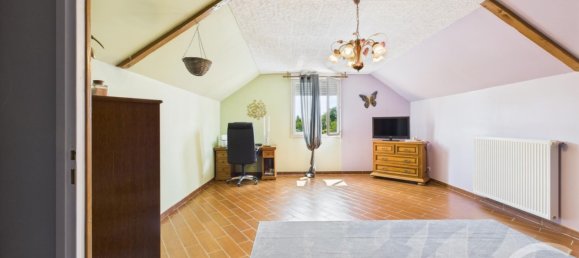 5 bedrooms House in Chartres, France No. 293098 12