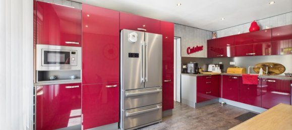 5 bedrooms House in Chartres, France No. 293098 5