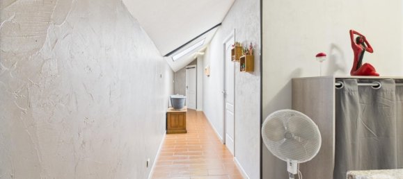 5 bedrooms House in Chartres, France No. 293098 11