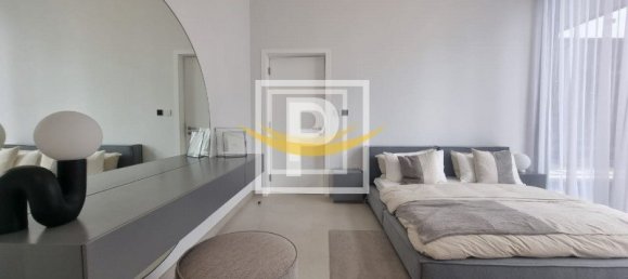 5 bedrooms Villa in Tilal City, UAE No. 10435 21