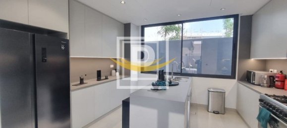 5 bedrooms Villa in Tilal City, UAE No. 10435 30