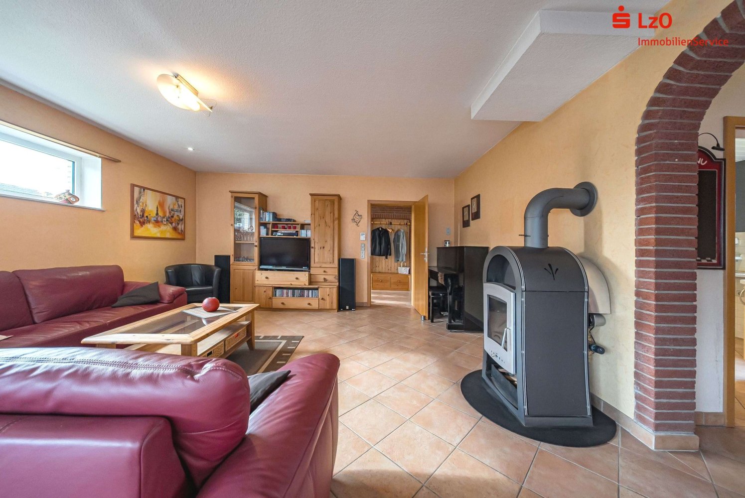 Casa de 3 dormitorios en Friesland, Germany No. 170076