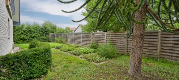 Дом с 7 комнатами в Лёррах, Германия № 300201 11