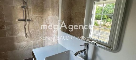 3 bedrooms House in Chatellerault, France No. 343870 7