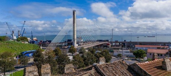 264m² Building in Lisbon, Portugal No. 126071 9