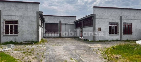 1 room Warehouse in San Pietro Mosezzo, Italy No. 174538 2