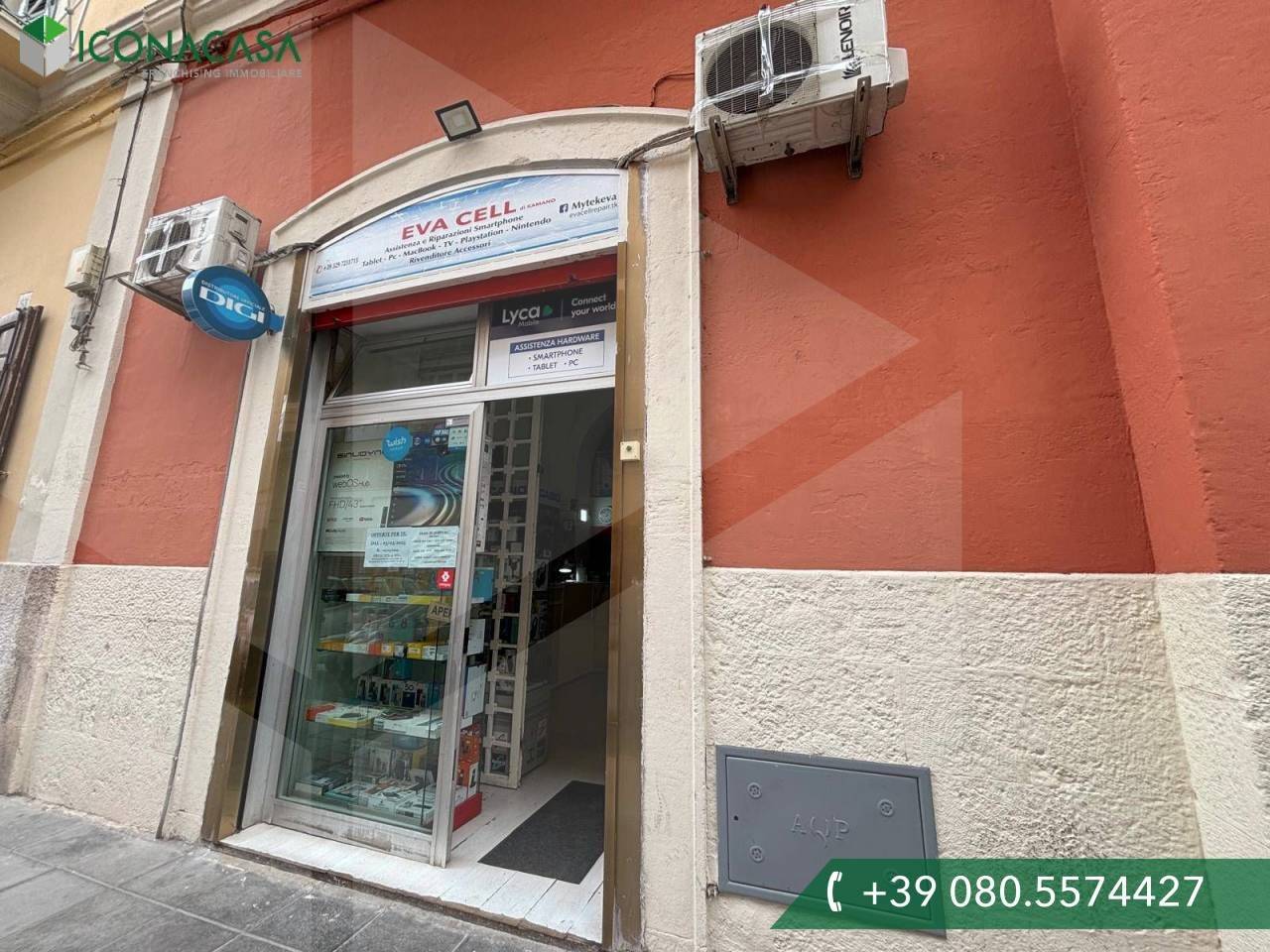 1-salle Propriété commerciale à Bari, Italy No. 21408