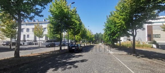 Terreno en Maia, Portugal 153 m² No. 42998 16