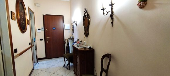 3 rooms Apartment in Rho, Italy No. 78208 13