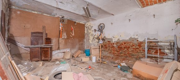 5 rooms House in Cinaglio, Italy No. 102799 20