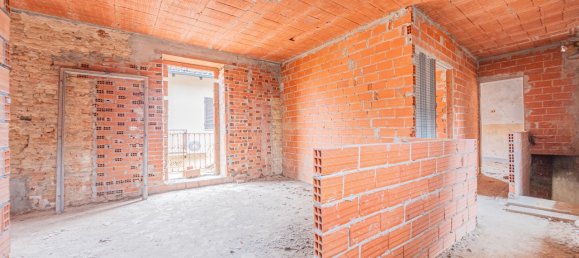 5 rooms House in Cinaglio, Italy No. 102799 5