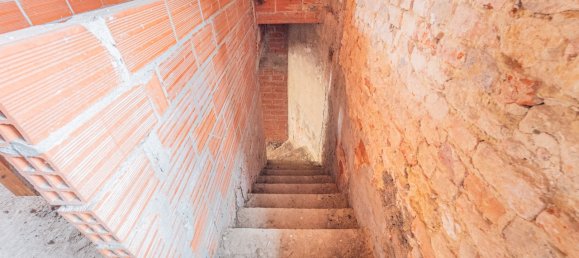 5 rooms House in Cinaglio, Italy No. 102799 18