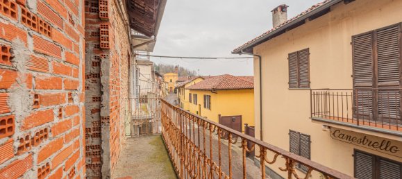 5 rooms House in Cinaglio, Italy No. 102799 23