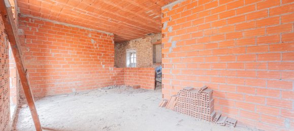 5 rooms House in Cinaglio, Italy No. 102799 16