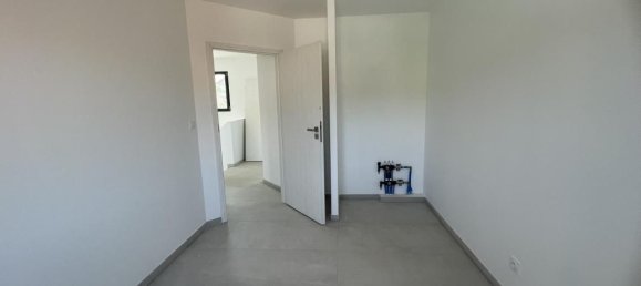 Casa T3 em Amberieu-en-Bugey, France N.º 208718 14