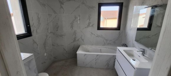 Casa T3 em Amberieu-en-Bugey, France N.º 208718 3