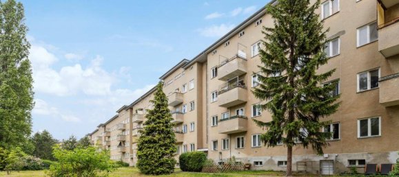 Квартира с 2 комнатами в Райниккендорф, Германия № 19143 8