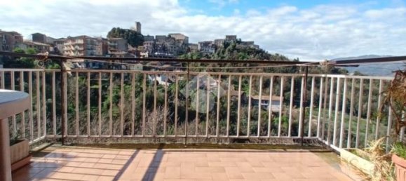 5 rooms Apartment in Olevano Romano, Italy No. 35062 2