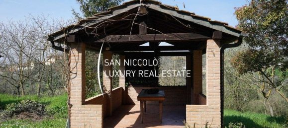 Casa de 15 divisões em Larciano, Italy N.º 195294 8