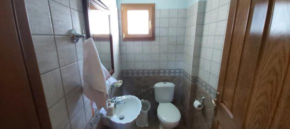 5 bedrooms Villa in Dion, Greece No. 4213 22