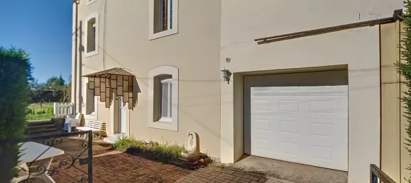 4 bedrooms House in Landres, France No. 39976 2