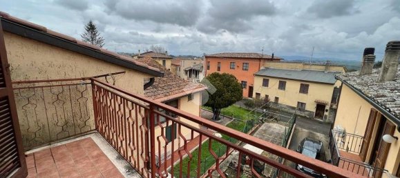 3 bedrooms Apartment in Marsciano, Italy No. 104935 36