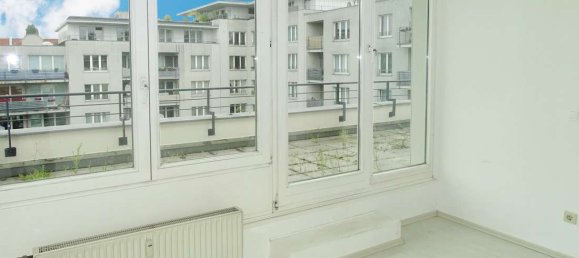 Дуплекс с 6 комнатами в Райниккендорф, Германия № 230624 3